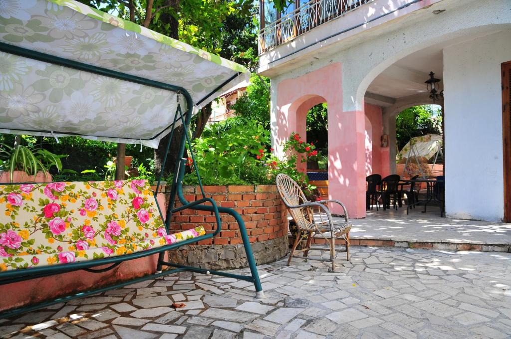Patio nebo venkovní prostory v ubytování Nonna Vincenza