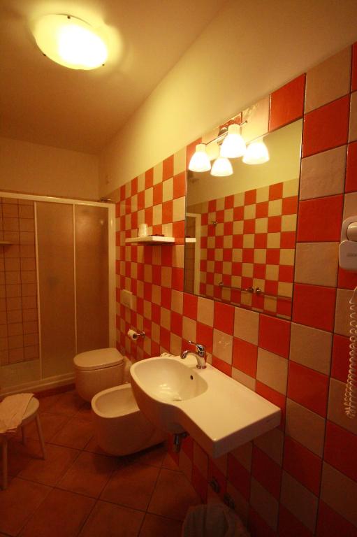 Vannituba majutusasutuses Albergo Belvedere