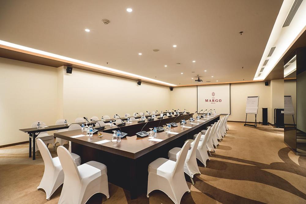 马戈酒店商务区和/或会议室