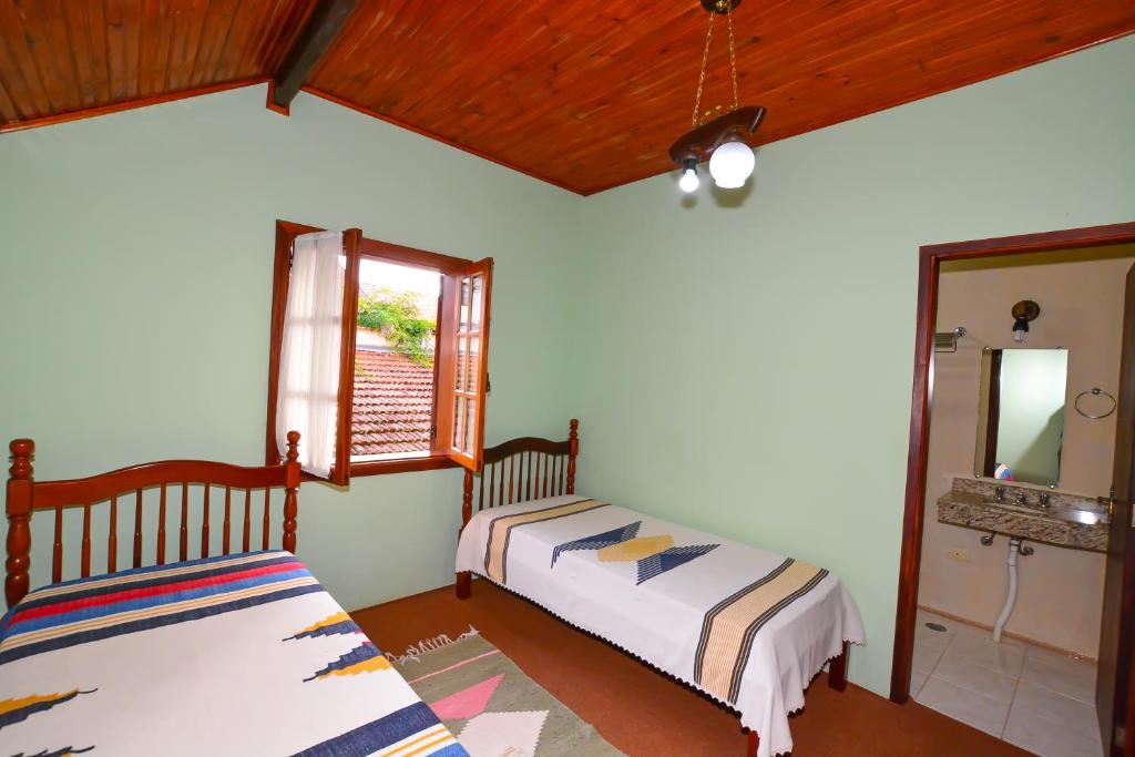  Casa com 5 suítes na Mantiqueira