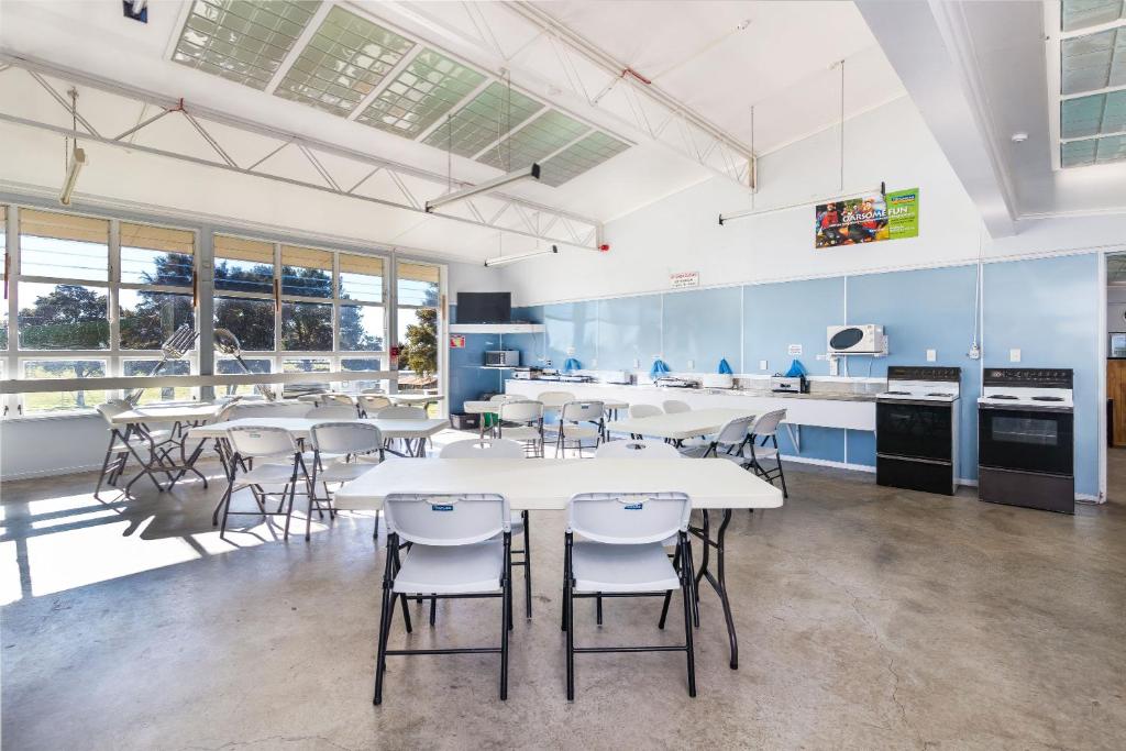 Motutere Bay TOP 10 Holiday Park - Resim 16