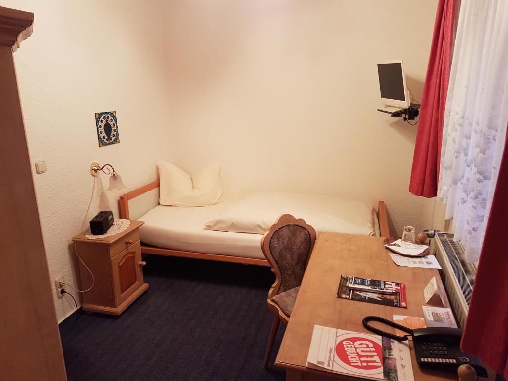 Land-gut-Hotel Zur Lochmühle - Single Room