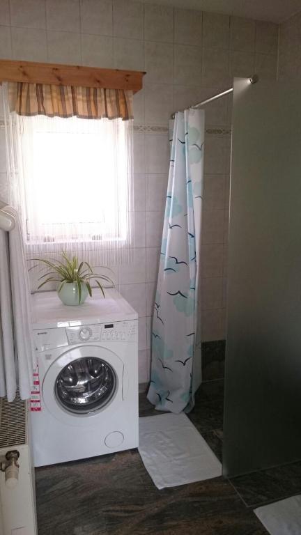 Kúpeľňa v ubytovaní Gartler's Ferienhaus
