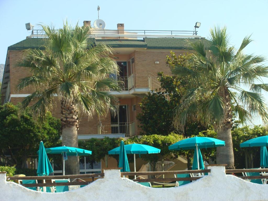 Bazén v ubytování Villa Dei Principi Hotel nebo v jeho okolí
