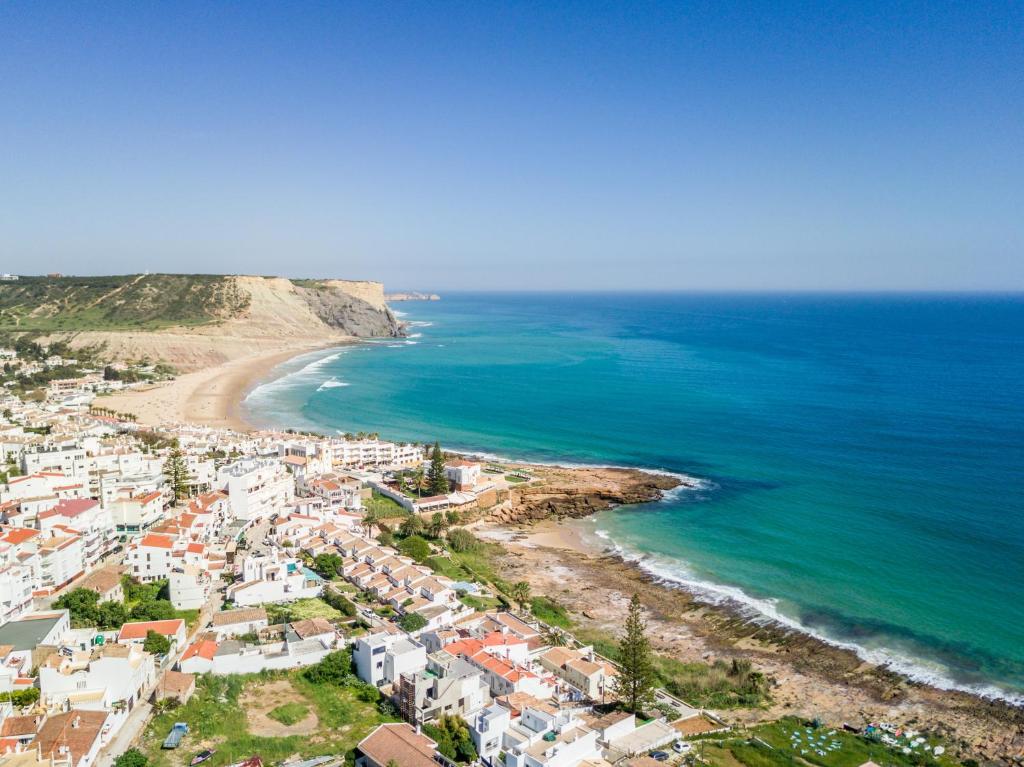 Carol's Beco Apartments - 9