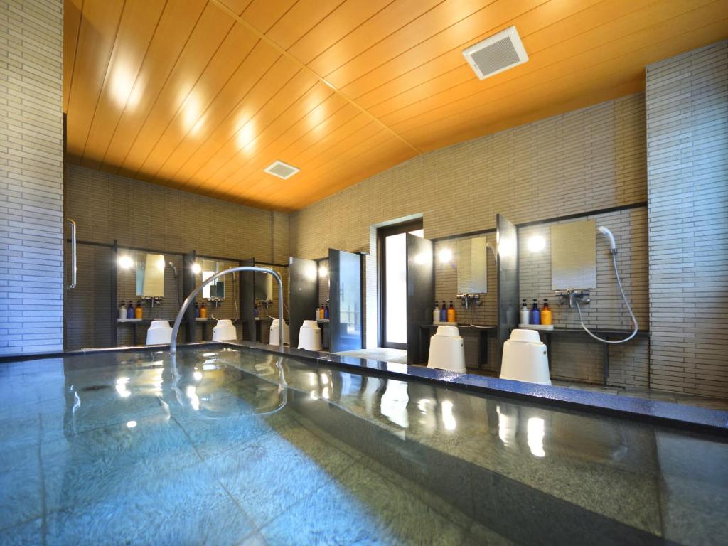 Bazén v ubytování Hotel Route Tsukuba nebo v jeho okolí