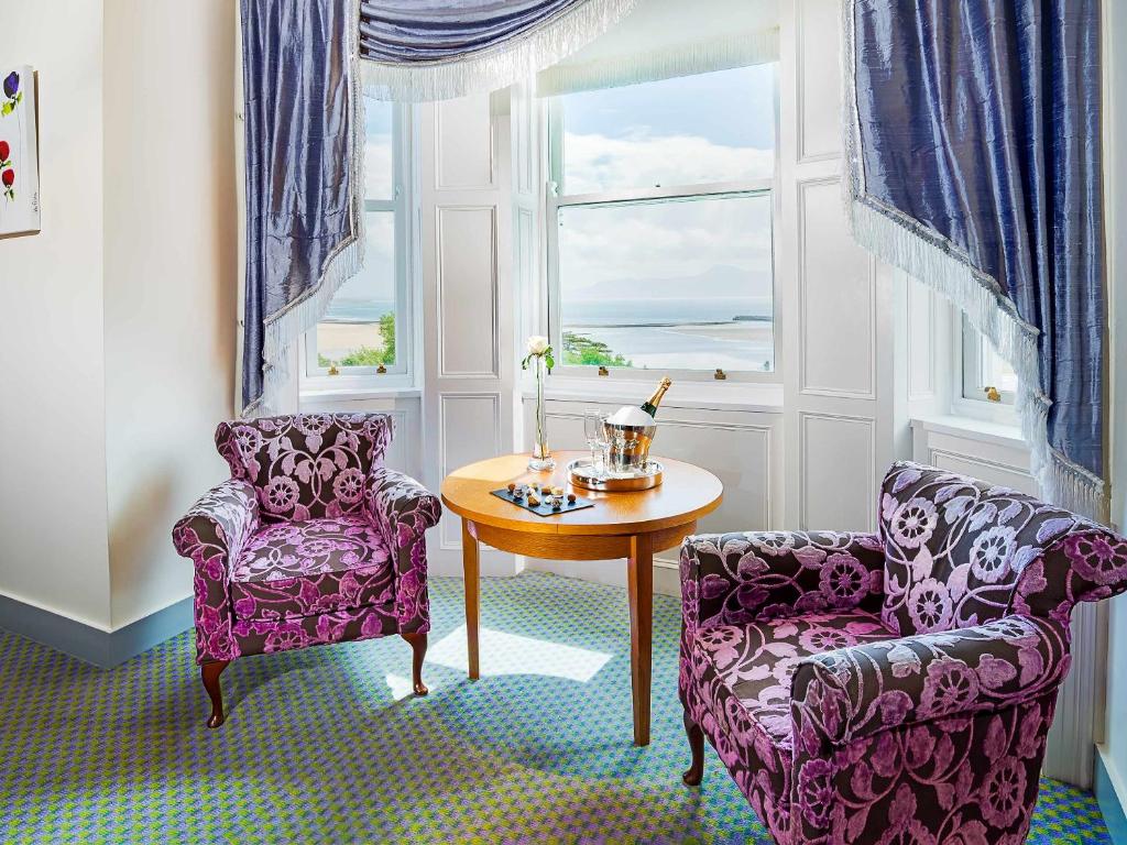 Posezení v ubytování Mulranny Park Hotel