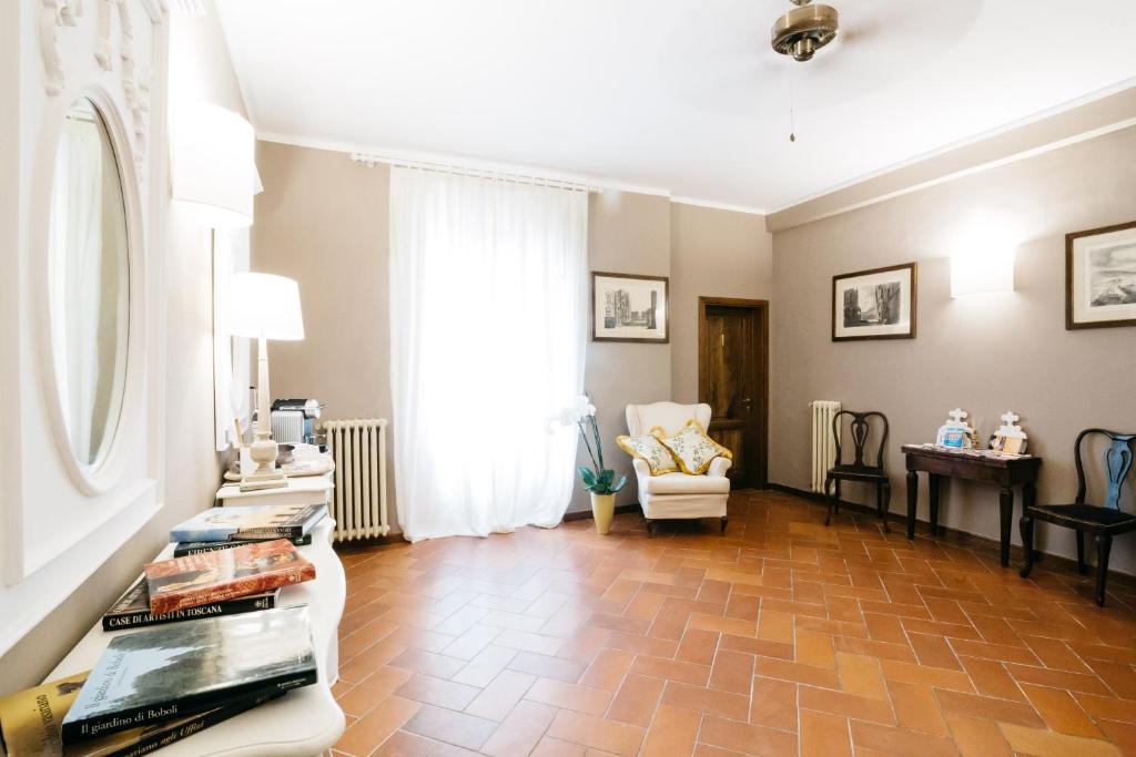 Posedenie v ubytovaní Residenza Ognissanti