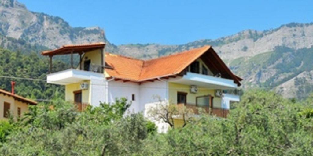 Výhľad na hory alebo výhľad na hory priamo z apartmánu
