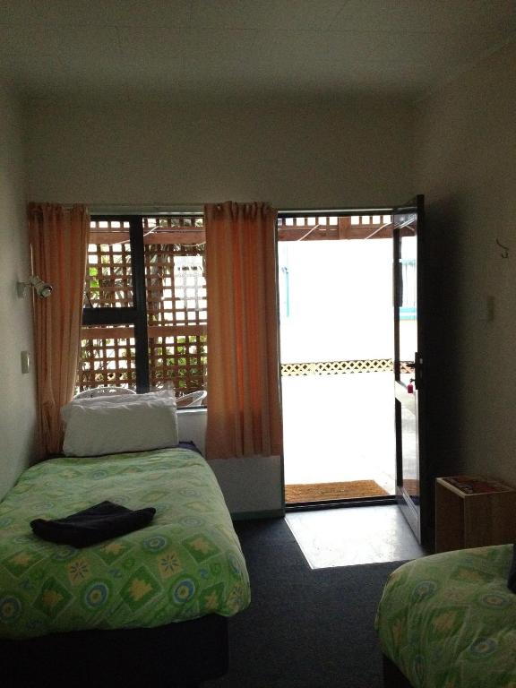 Sequoia Lodge Backpackers - Resim 38