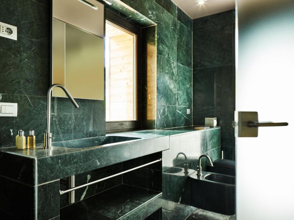 حمام في Albergo Diffuso Sauris in Lateis