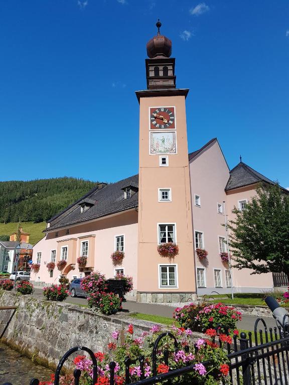 Budova, v ktorej sa apartmán nachádza