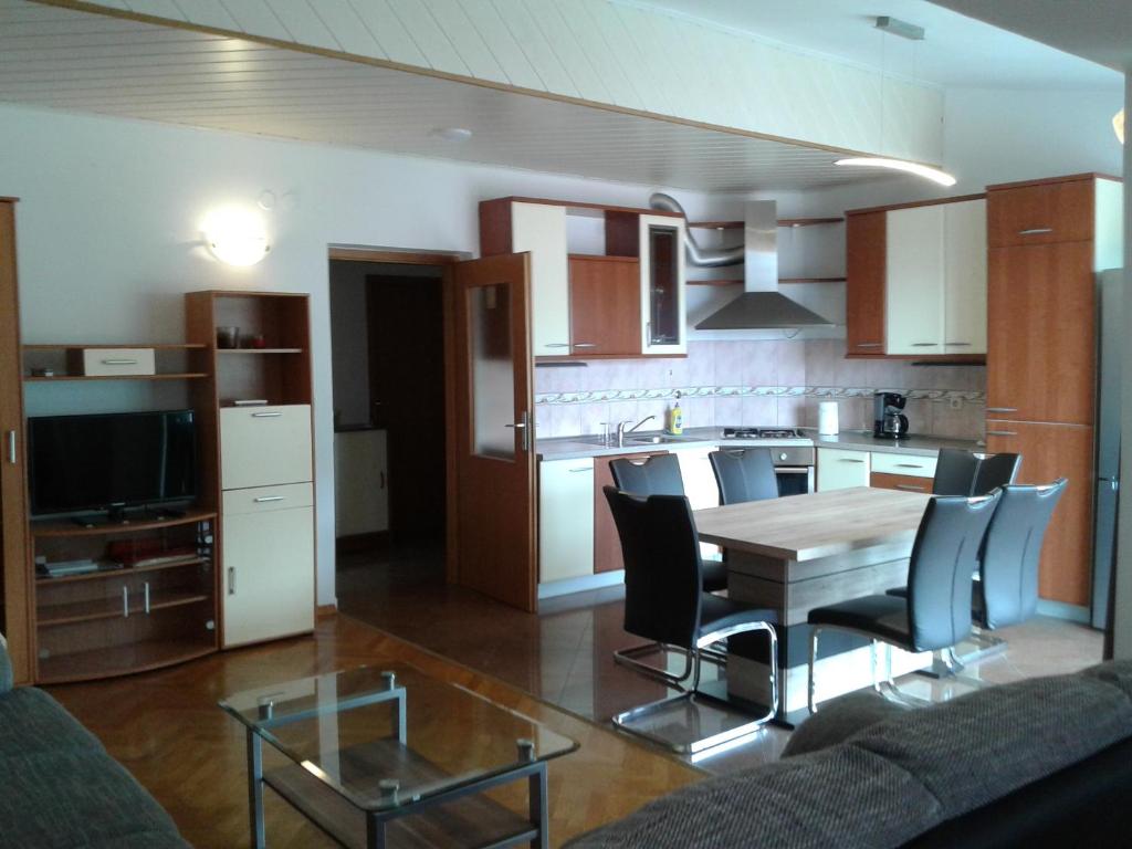Kuchyň nebo kuchyňský kout v ubytování Apartment Nevena