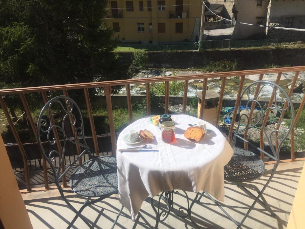 A balcony or terrace at Da Duccio e Maria