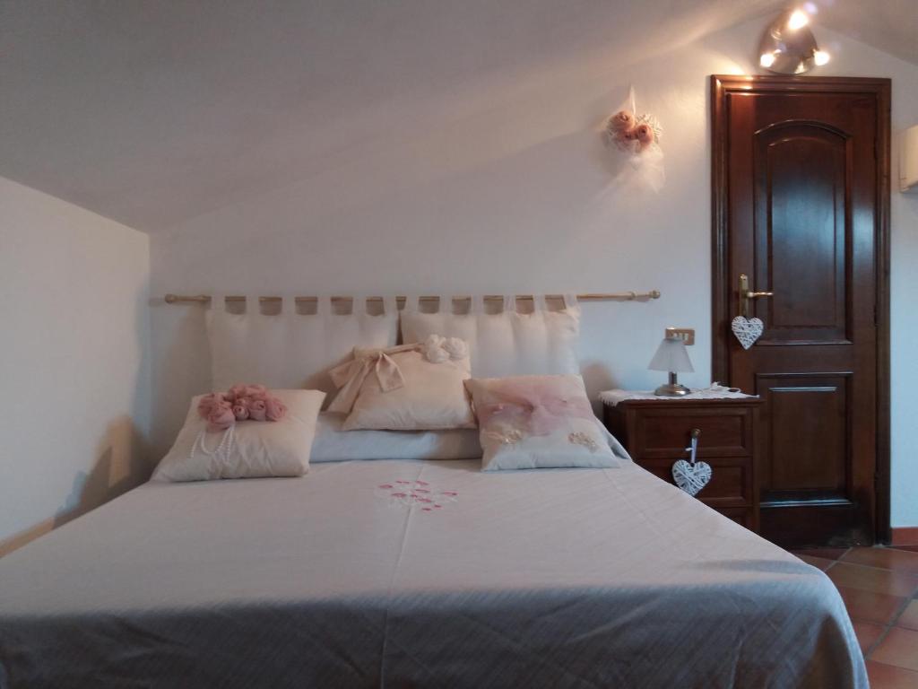 Łóżko lub łóżka w pokoju w obiekcie Splendida e incantevole casa a due passi dal mare