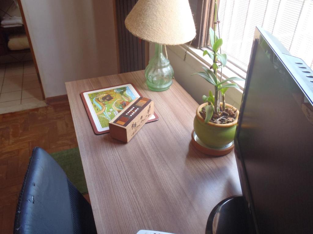  Sunny Interlagos Suite