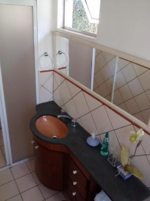  Sunny Interlagos Suite