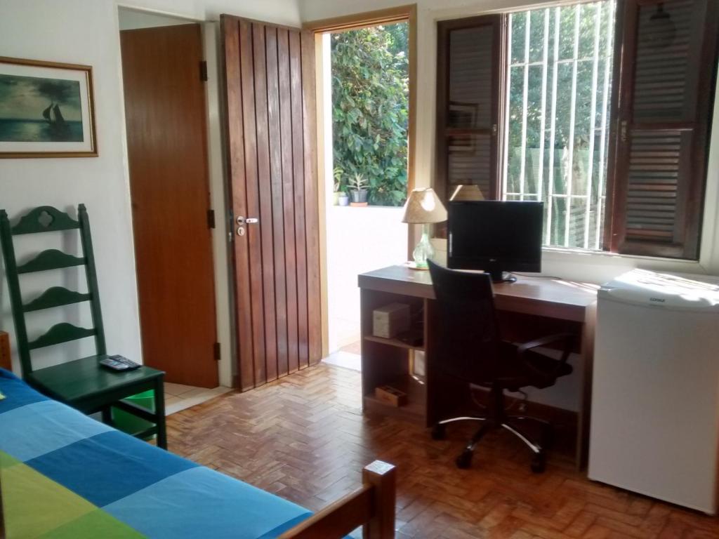  Sunny Interlagos Suite