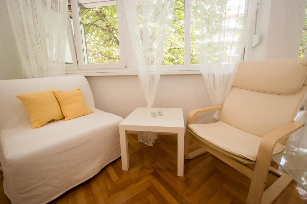 Posedenie v ubytovaní Apartment Spartion