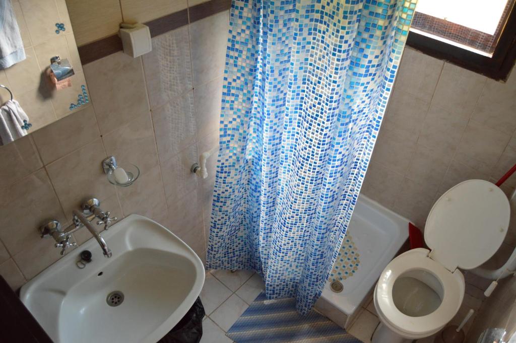 Koupelna v ubytování Apartment Sijakovic