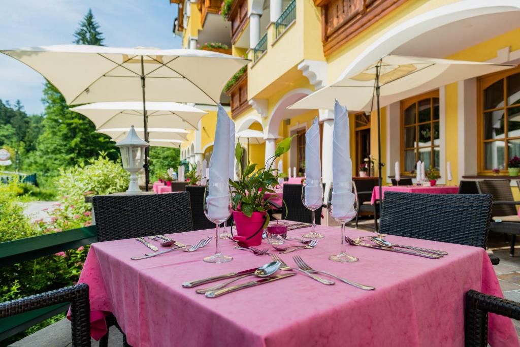 Restaurace v ubytování Hotel Fischerwirt Natur WaldSPA