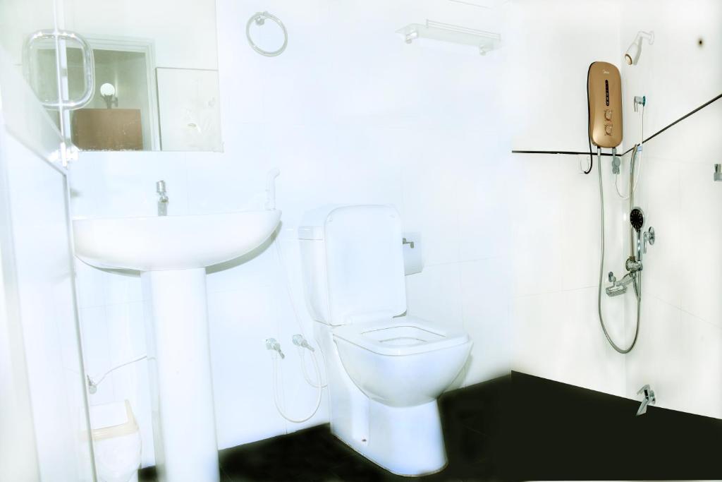Ein Badezimmer in der Unterkunft Bon Voyaage Tourist Inn