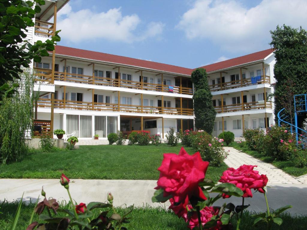 Zahrada ubytování Hostel White Inn