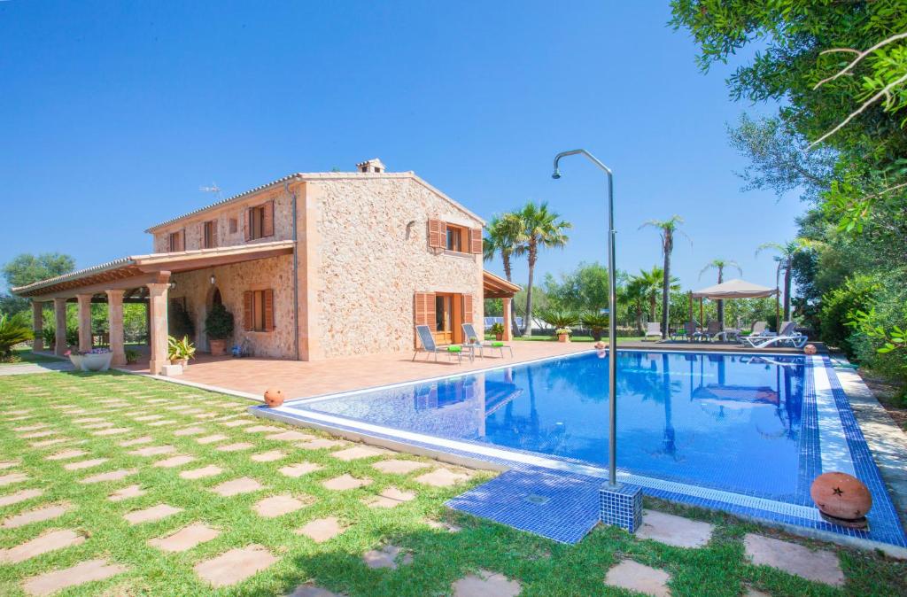 Son Auba - Villa
