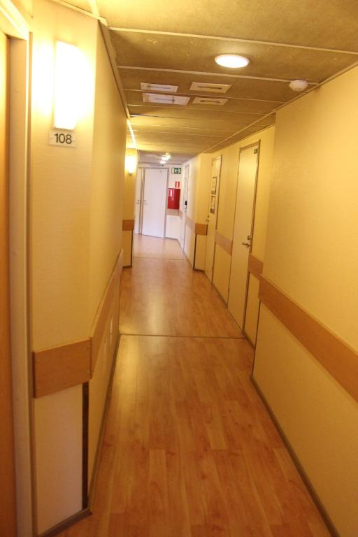 Aapiskukko Hotel - Standard Dreibettzimmer Mit Sauna