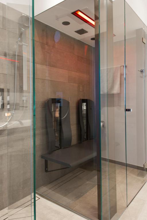 1st Floor Köln 2 - Resim 18