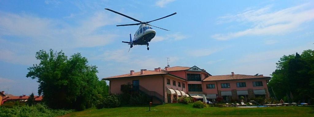 Budova, v ktorej sa hotel nachádza