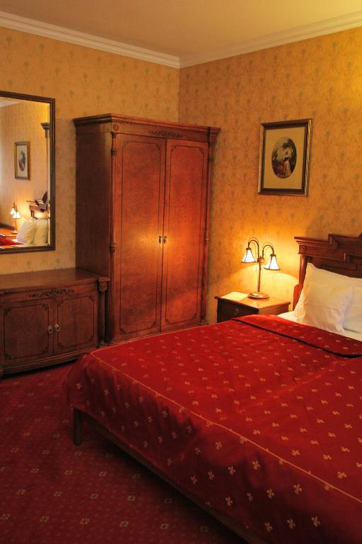 Hotel Sarmata Zespół Dworski - 11