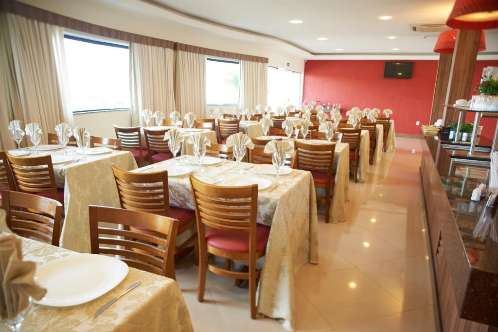  Business Park Hotel