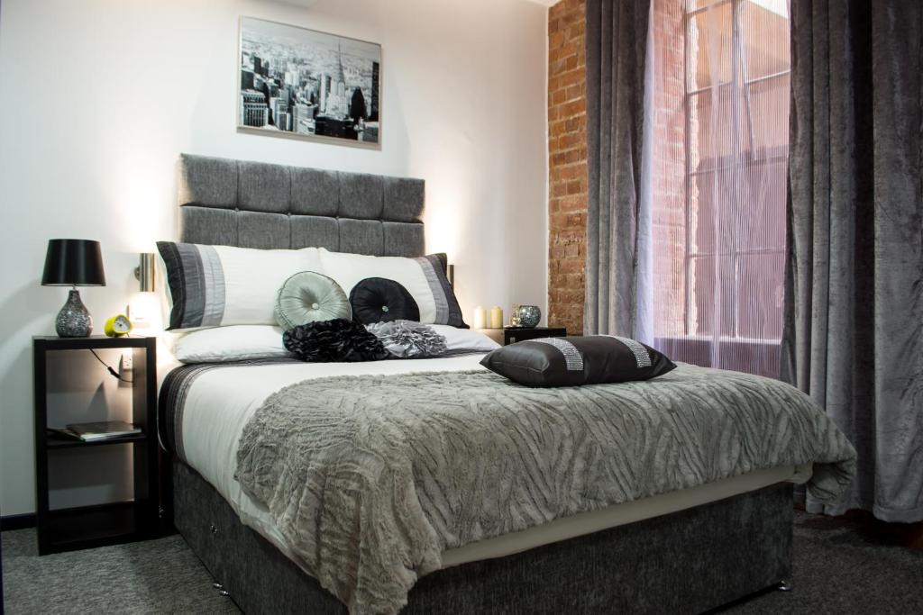 Trivelles Regency, Nottingham - Standard Double Room