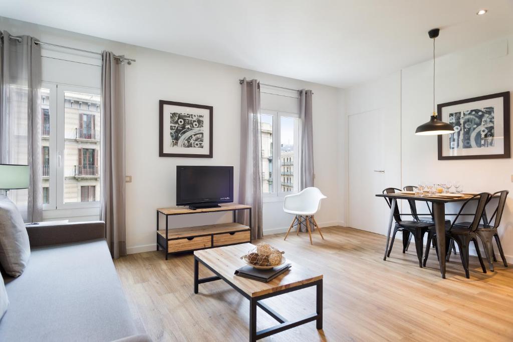 Amister Apartments - 4