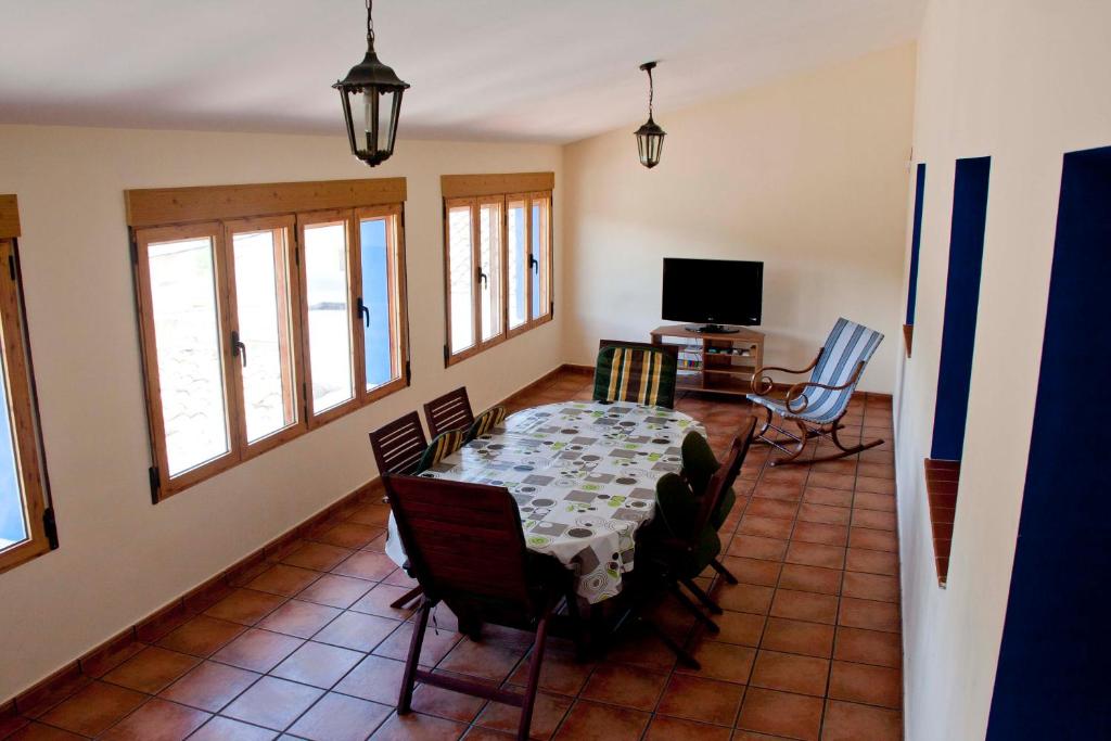 El mirador del norte, Cortes de Pallás – Updated 2023 Prices