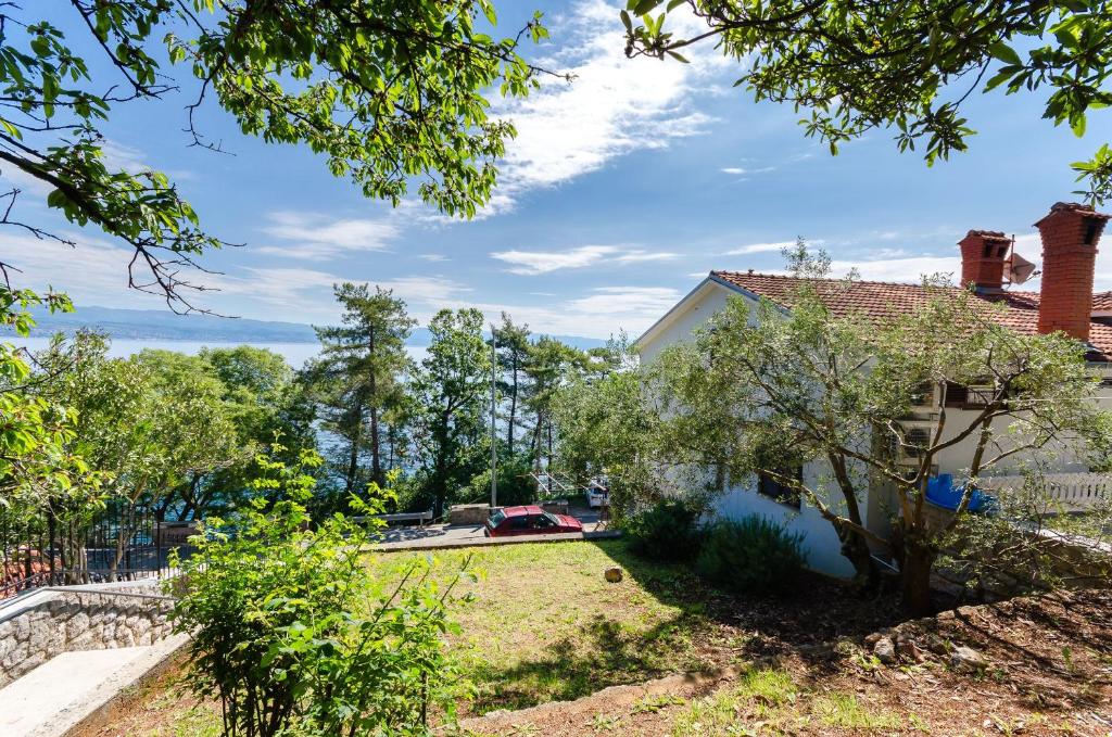 Příroda nedaleko apartmánu