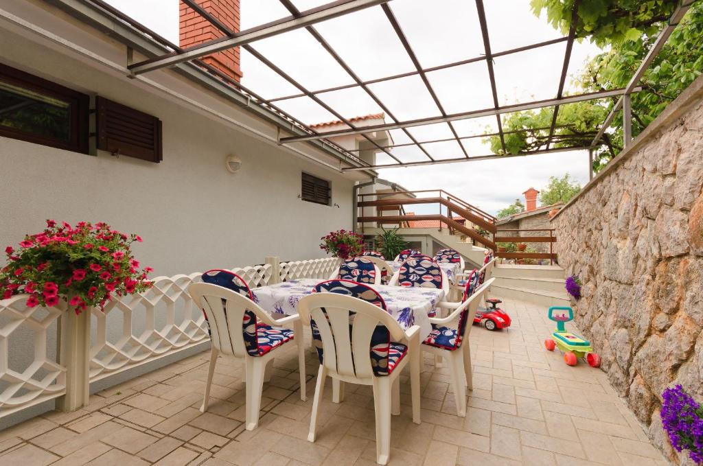 Balkón nebo terasa v ubytování Apartments Milan