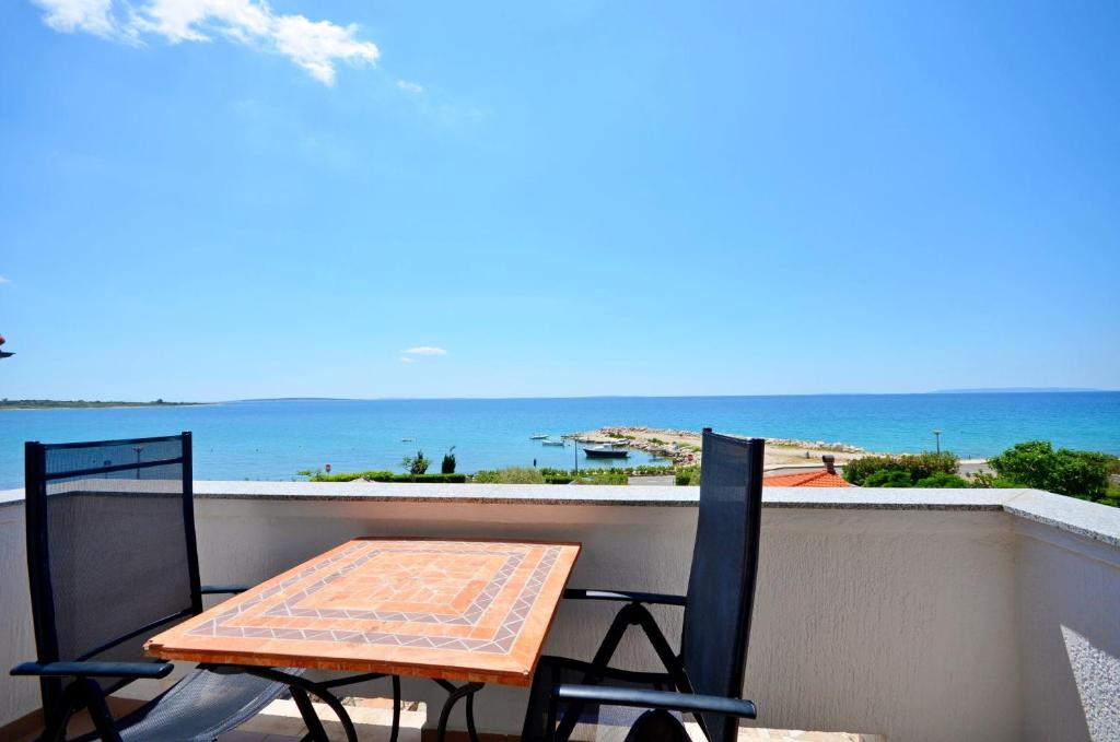 Apartments Daniela Della in Novalja Traveleto