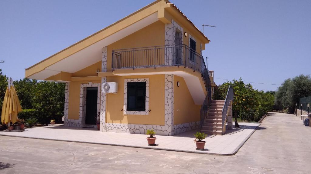 The building in which Az apartmant is located