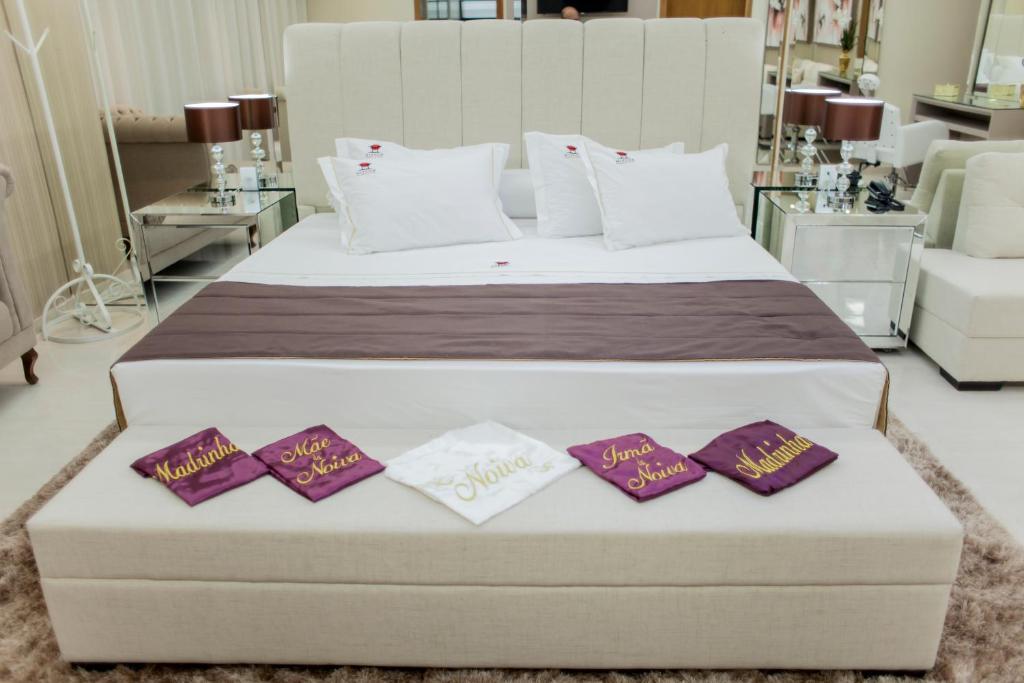  Nippon Palace Hotel