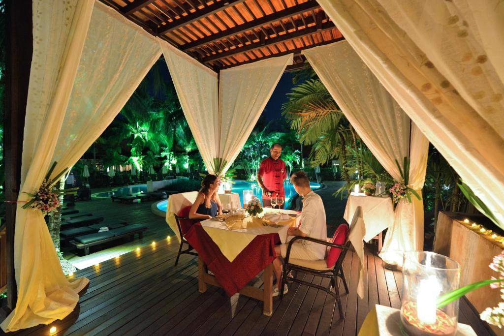 Restaurace v ubytování Khaolak Bhandari Resort & Spa