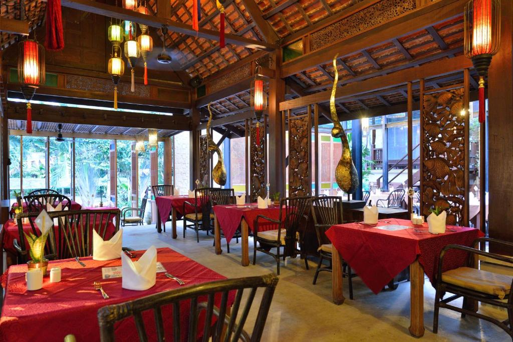 Restaurace v ubytování Khaolak Bhandari Resort & Spa