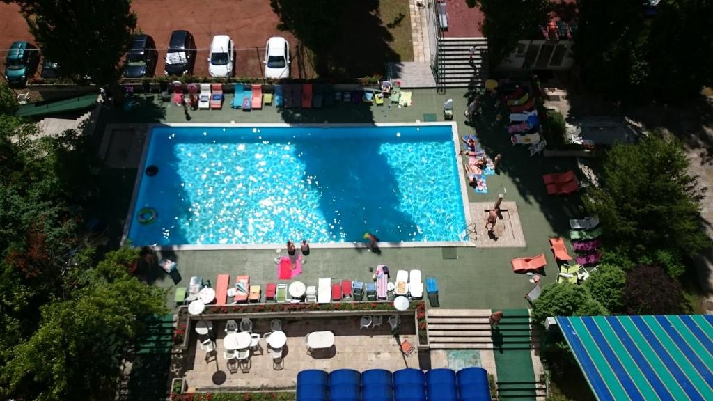 Neptun apartman 8623 Balatonföldvár, Motel stny. 1. 10. emelet, 1002. ajtó kép - 1