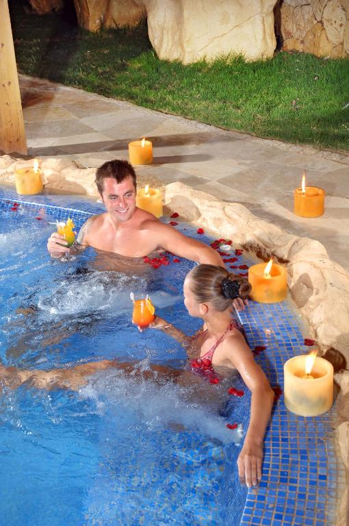 Xperience Sea Breeze Resort - 18