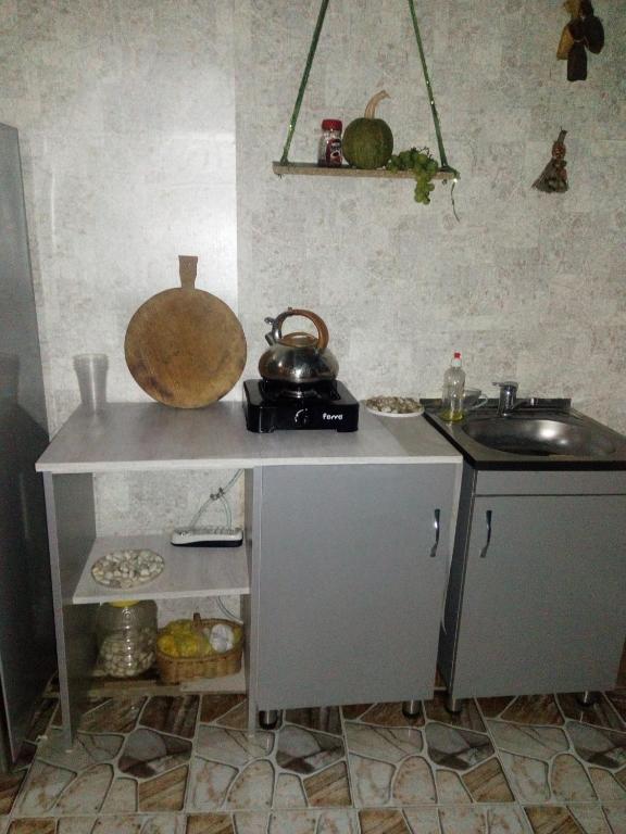 Kuchyň nebo kuchyňský kout v ubytování George Apartment