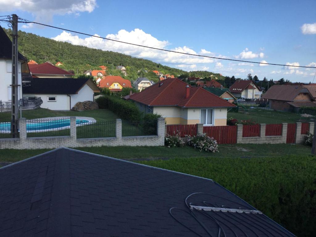 Bazén v ubytování Cyrano Vendégház nebo v jeho okolí