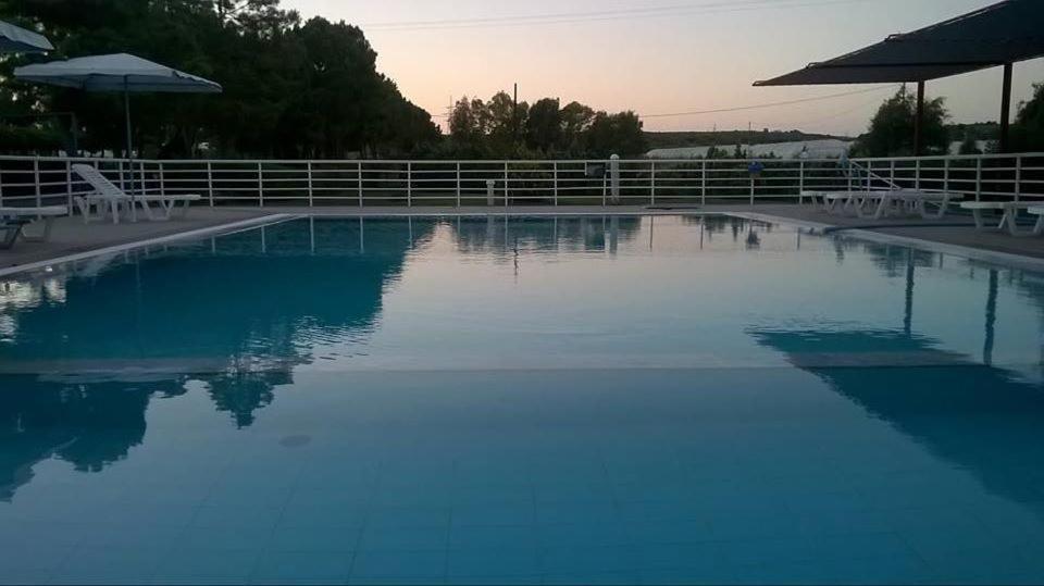 Bazén v ubytování Kipriotis Hotel nebo v jeho okolí