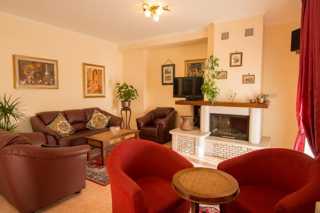 Posezení v ubytování Albergo Della Corte