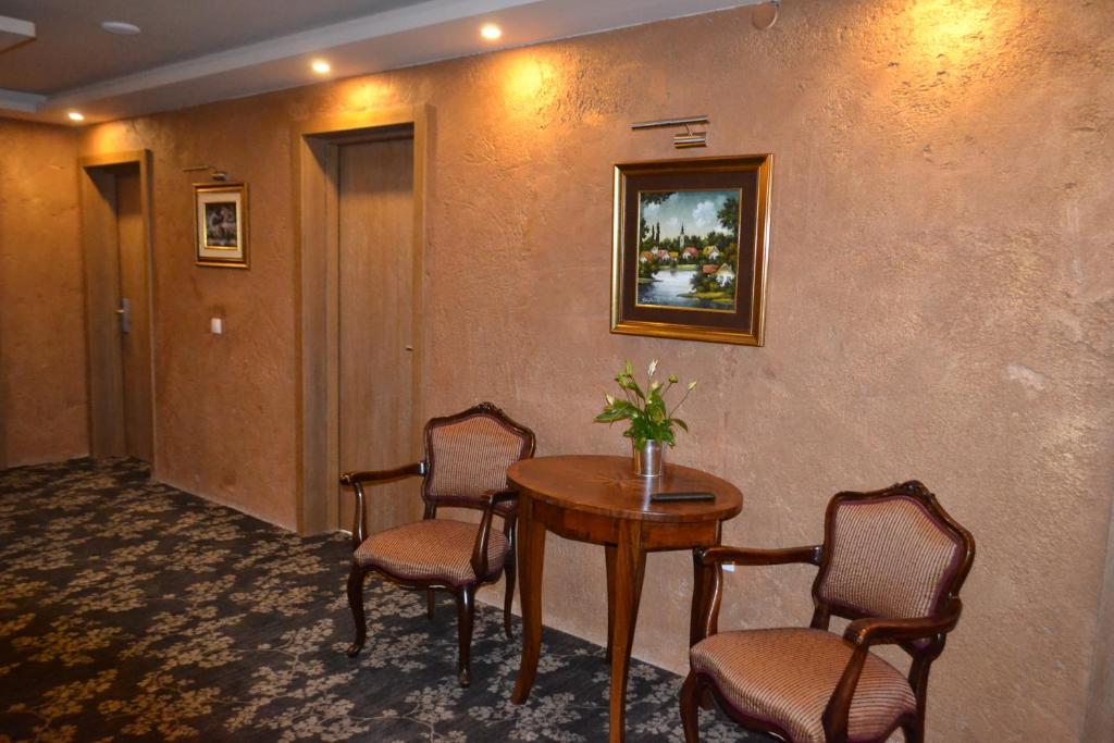 Garni Hotel Chicha - Winery ŠKRBIC - Resim 40